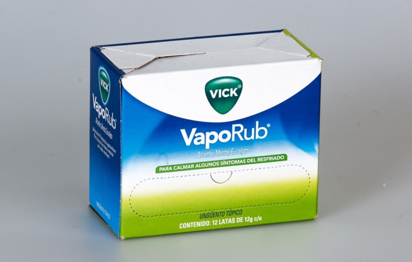 VICK VAPORUB 12 GR LATA